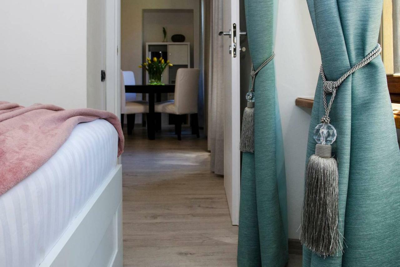 Joivy Cute 1-Bedroom Flat Next To Lake Como Buitenkant foto